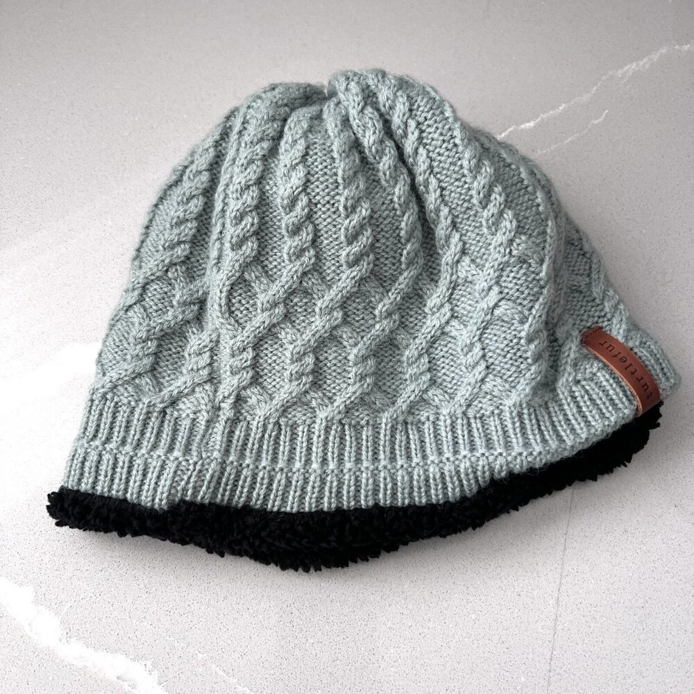 Turtle Fur Beanie Hat Fleece Lined Merino Wool Blend Aqua Blue Black Very Soft